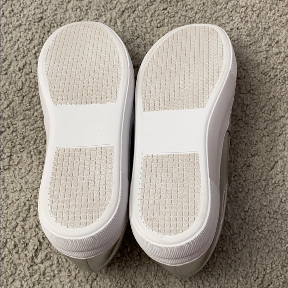 Steve Madden silver sneakers - Picture 7 of 9